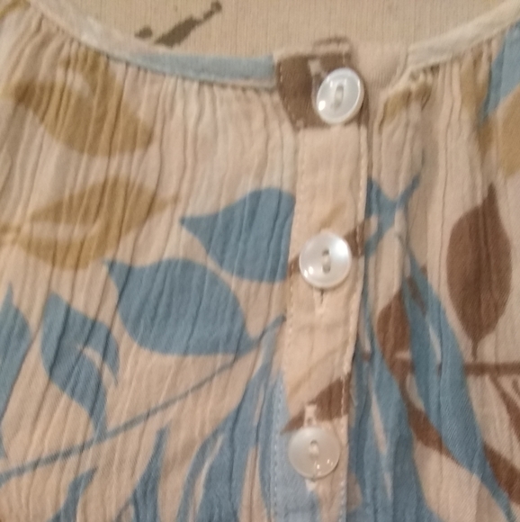 Tunic - Picture 2 of 4